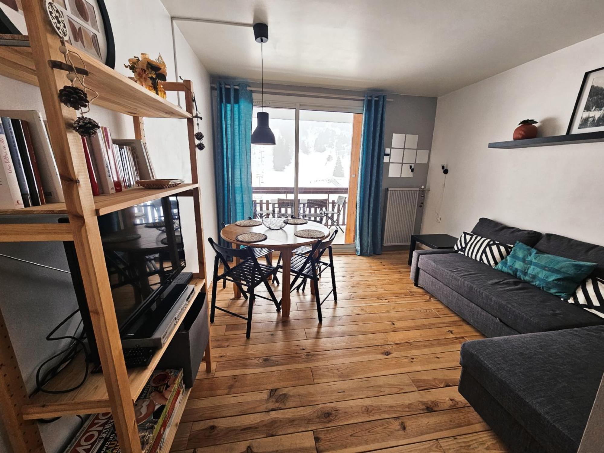 Sud 5 Personnes Pied Des Pistes